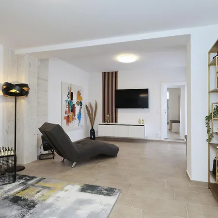 House Luca With Private Pool * Vrsi