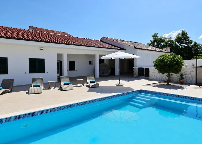Casa vacanze House Luca With Private Pool