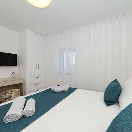 House Luca With Private Pool Tatil Evi *