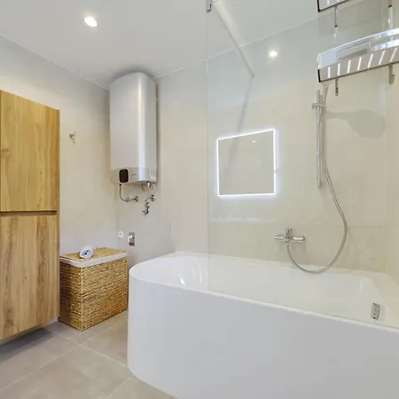 House Luca With Private Pool Tatil Evi *