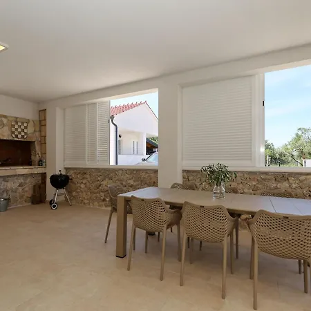House Luca With Private Pool