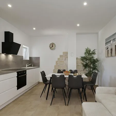 House Luca With Private Pool * Vrsi