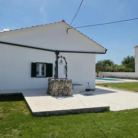 House Luca With Private Pool